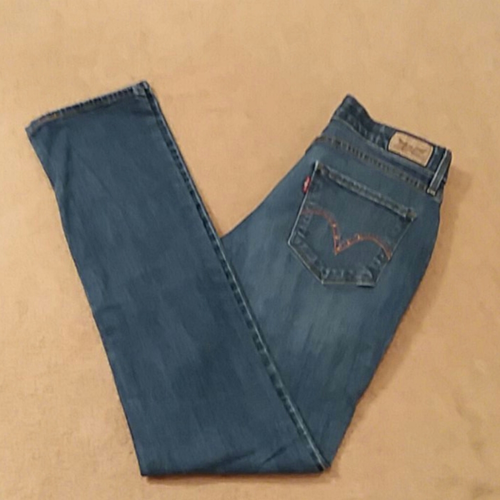 Levis 525 Perfect Waist Jeans